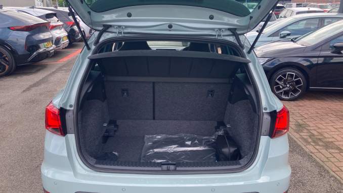 SEAT Arona 1.0 TSI 115 FR First Edition 5dr Petrol Hatchback - Image 20